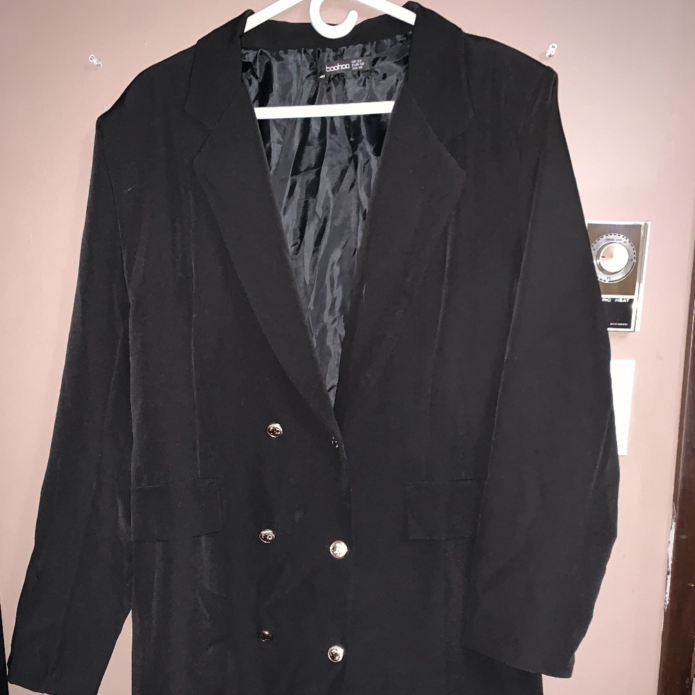 Black Boohoo plus size blazer dress oversized